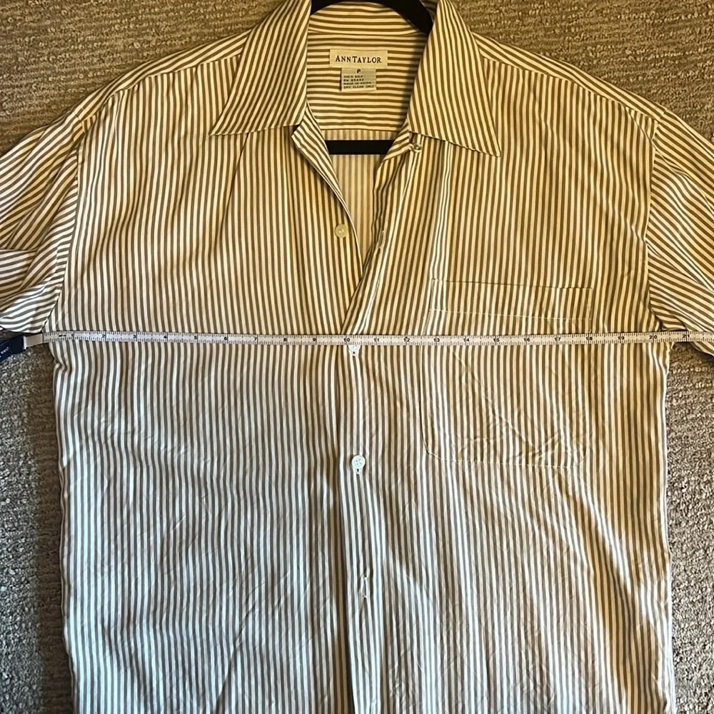 Ann Taylor Button Down Blouse - Picture 14 of 15